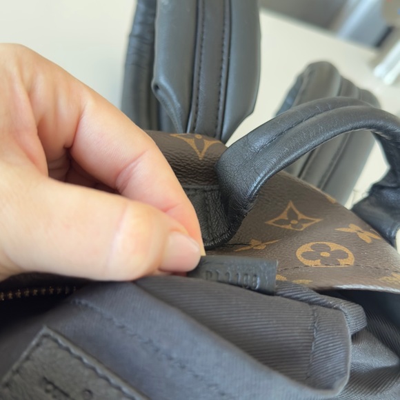 Louis Vuitton palm spring bag pack PM - Picture 9 of 9